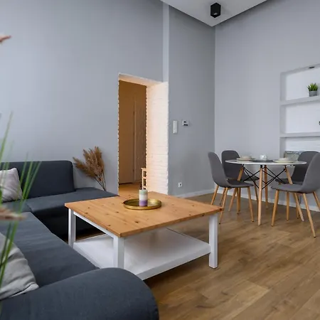 Rent-apart City Center Apartment *