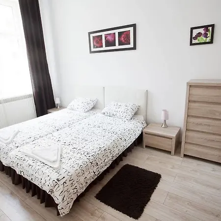 Rent-apart City Center Apartment *